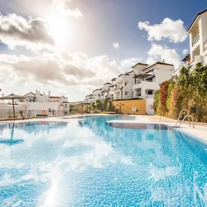 2149-amazing Groundfloor 3 Bedrooms On Golf, Pools Apartment